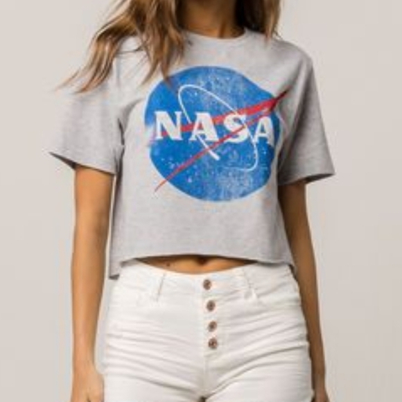 Womens NASA Gray Cropped Tshirt NEW - Picture 1 of 4